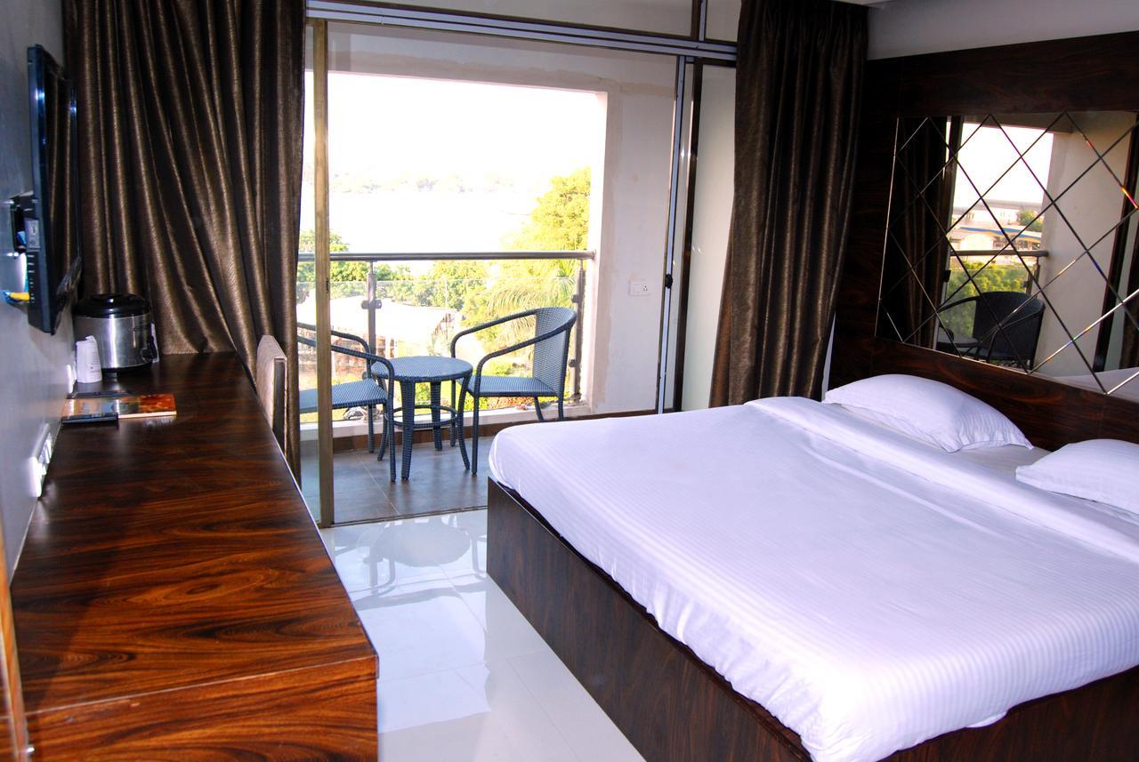 Hotel Apaar Diu Exterior foto